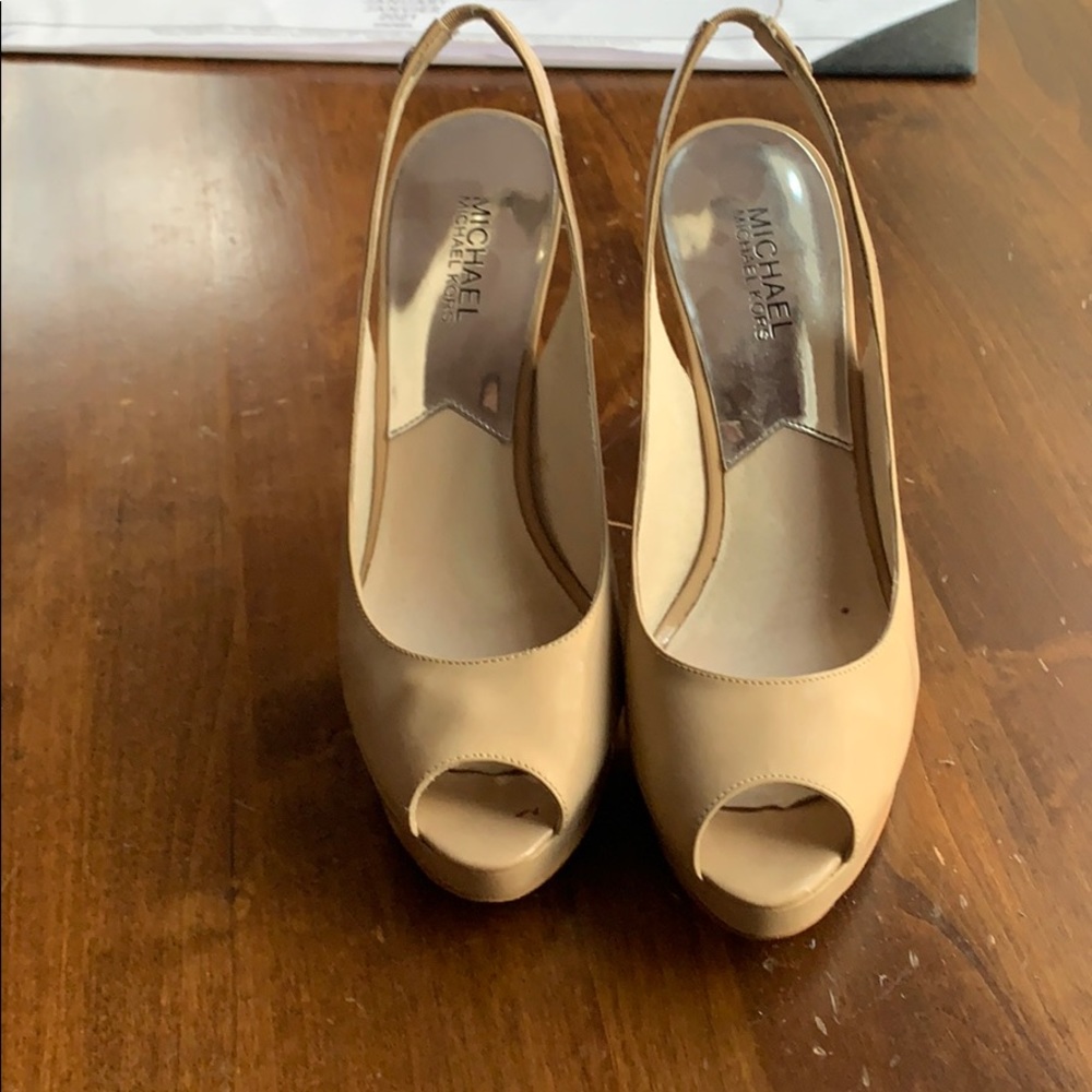 MICHAEL Michael Kors cream sling back heel